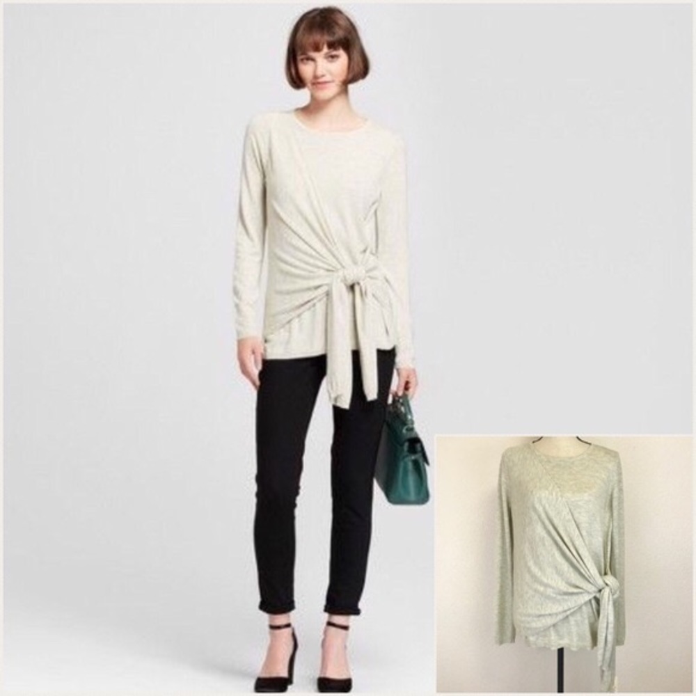 Gray wrap sweat